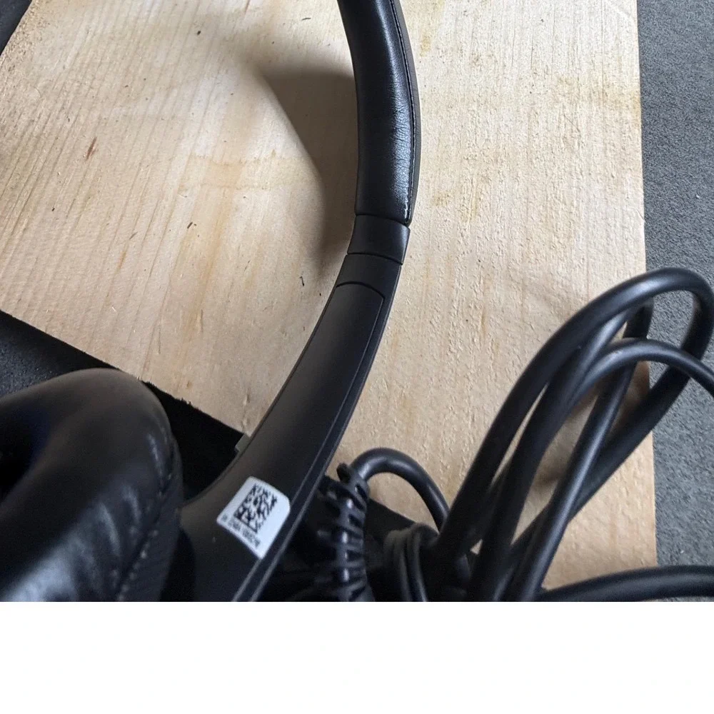 Logitech H390 Wired USB Computer Headset Black Noise Cancelling‎ Mic 981-000014